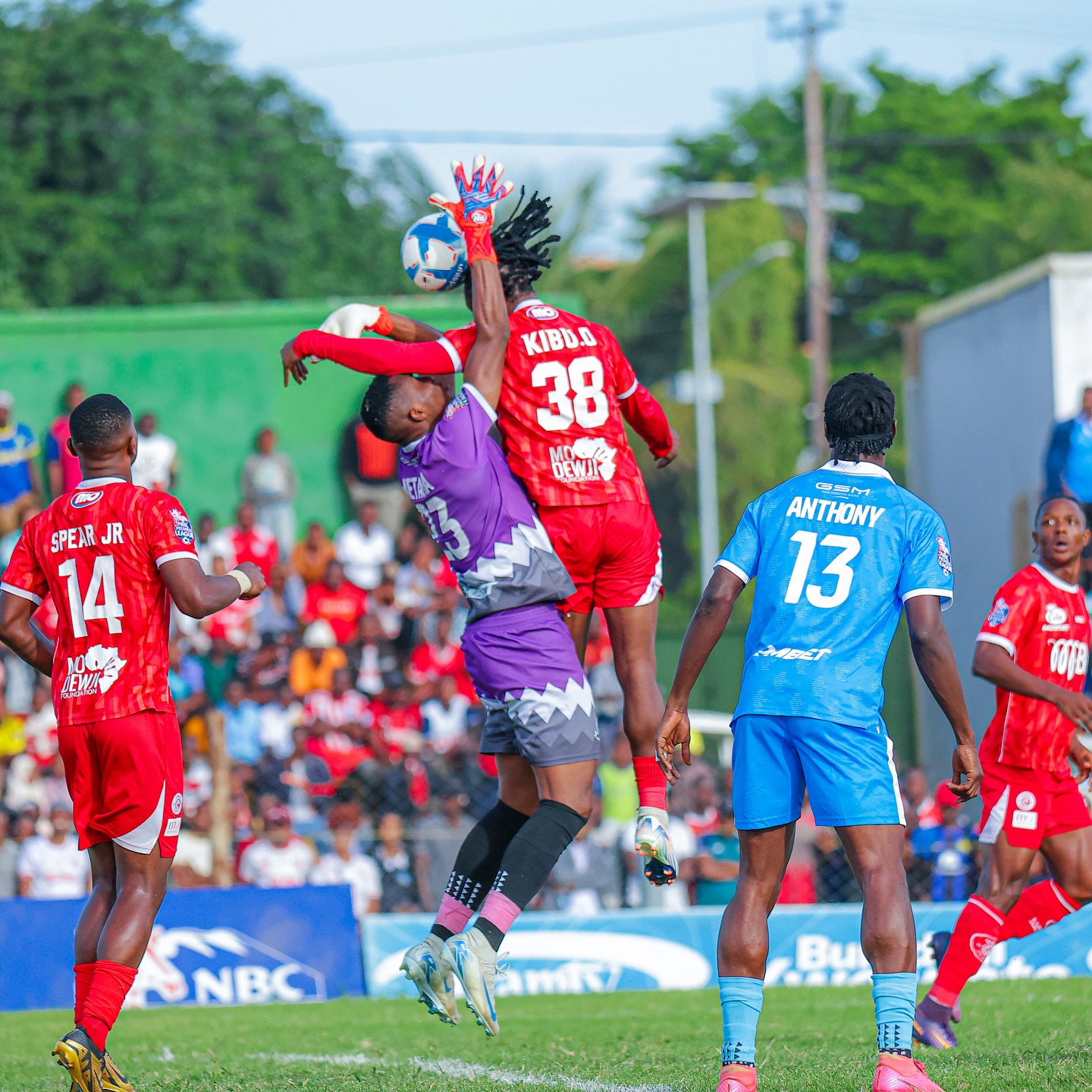 Ligi Kuu Tanzania Bara: Simba earn hard fought victory at Singida Black Stars