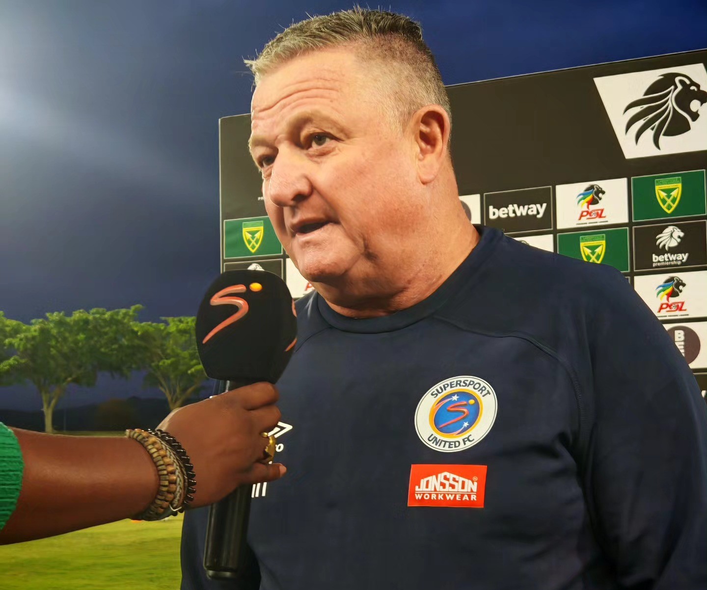 SuperSport United coach Gavin Hunt slams critics as idiots