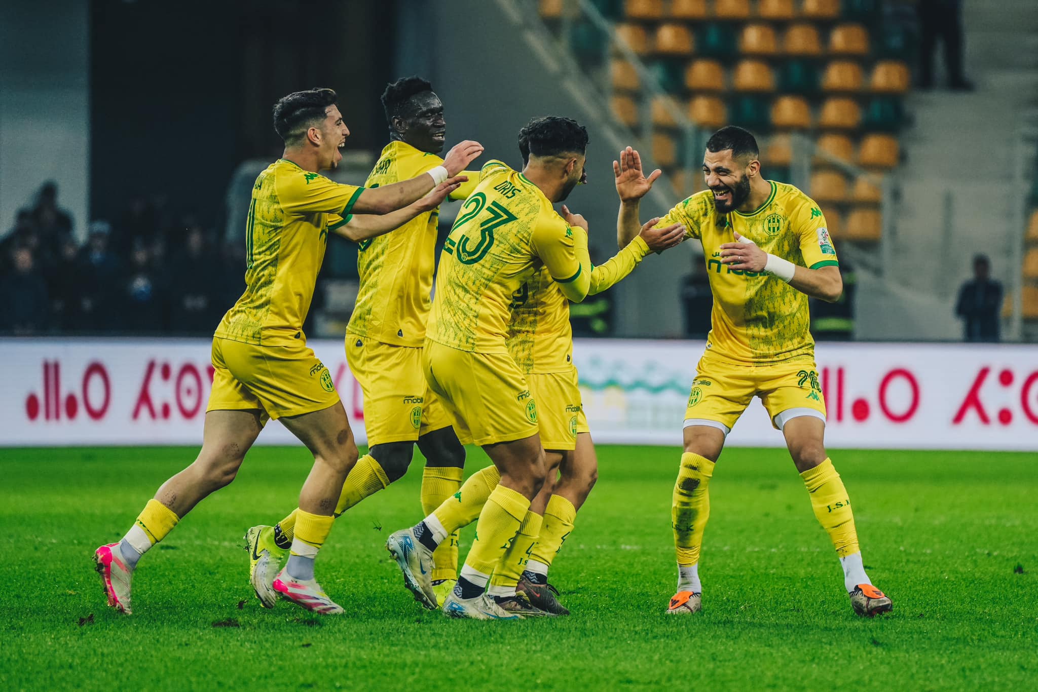 Algeria Ligue 1 Professionnelle: CRB and JSK dominate at home