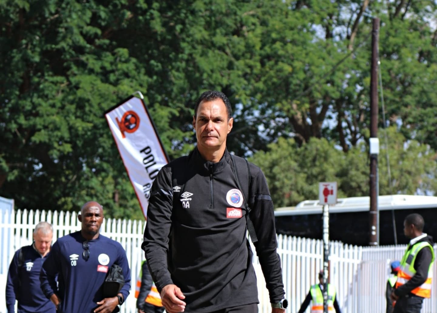 “We need players who will step up in relegation fight” – SuperSport coach Arendse