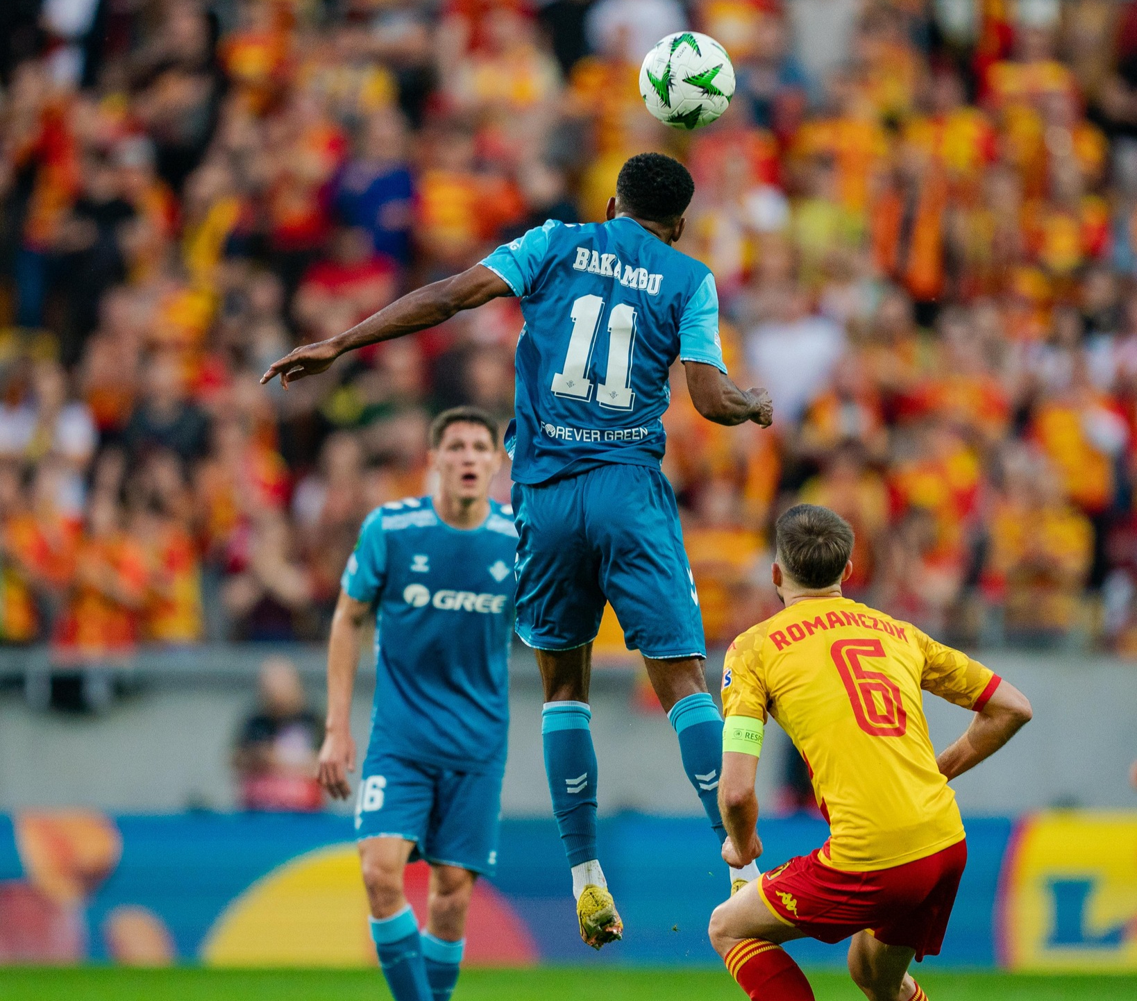 UEFA Europa Conference League: Bakambu confirms semifinals for Betis