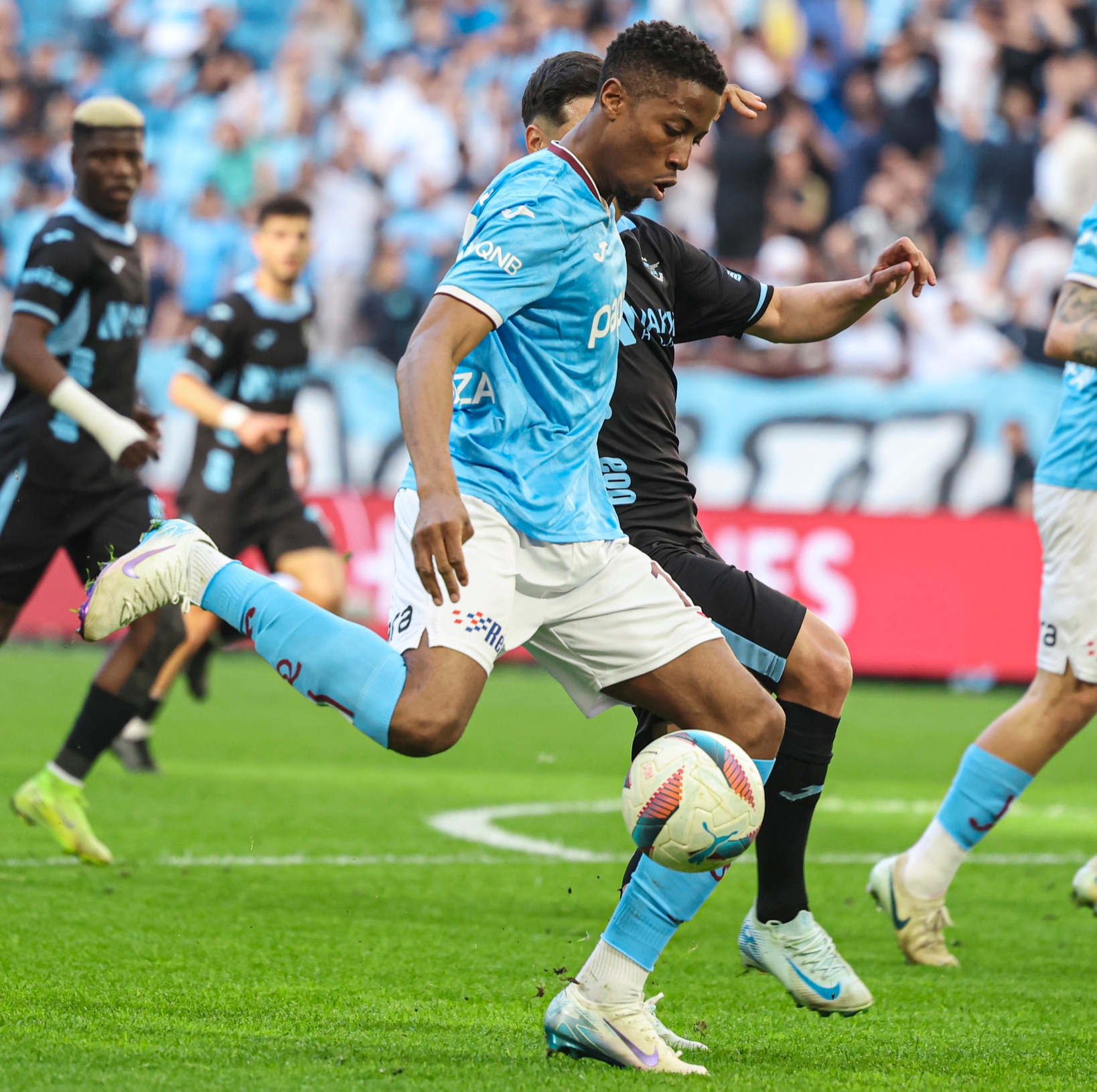 Turkey Süper Lig: Simon Banza’s header wins day for Trabzonspor