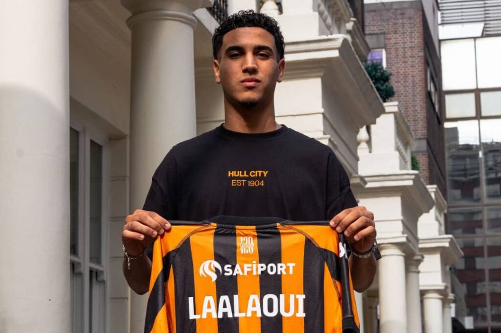 Hull City annonce la signature de Reda Laalaoui