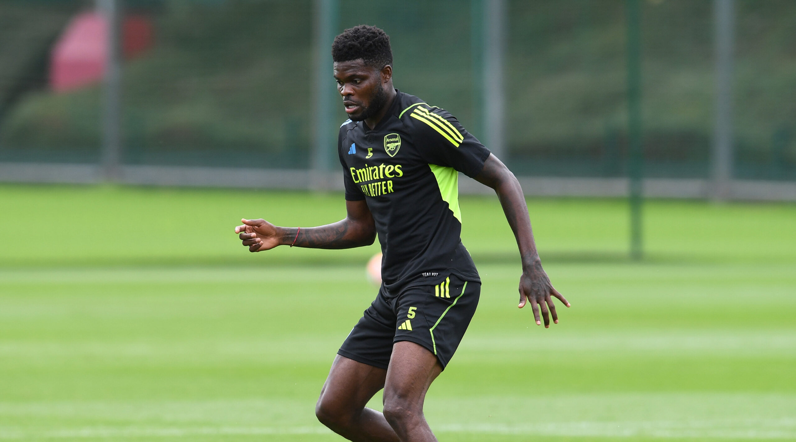 Thomas Partey on the verge of leaving Arsenal