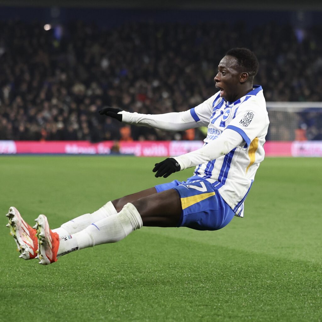 Brighton manager urges Gambian star Minteh to stay humble