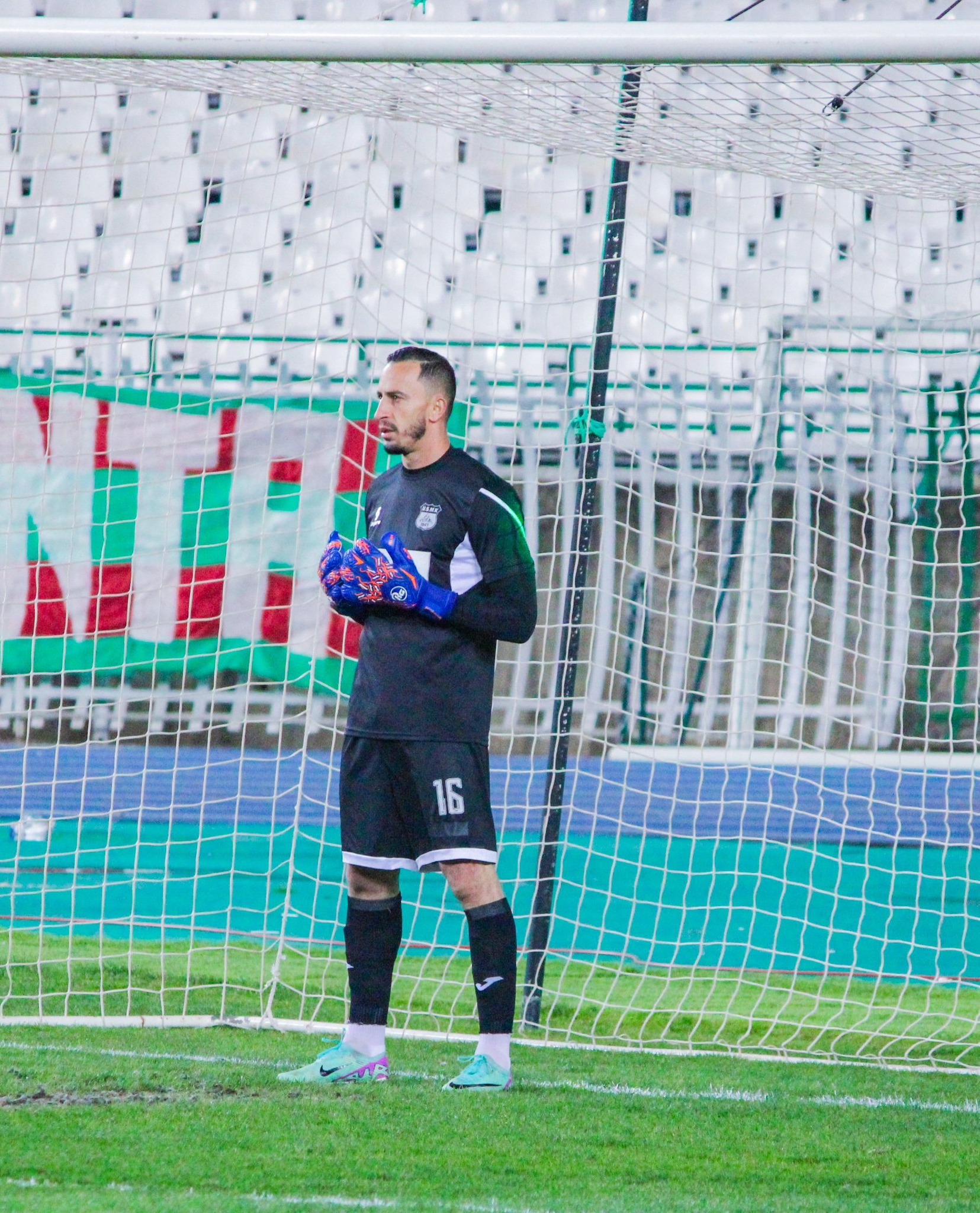 Algeria Ligue 1: Goalkeeper Litim saves two penalties as Khenchela come back to draw MC Alger