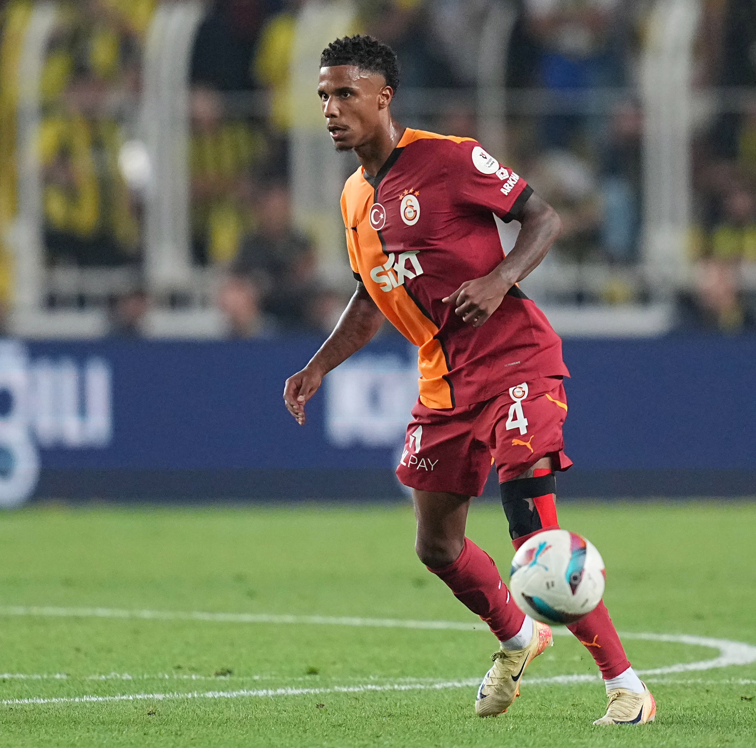 Senegal’s Ismail Jakobs back in action for Galatasaray