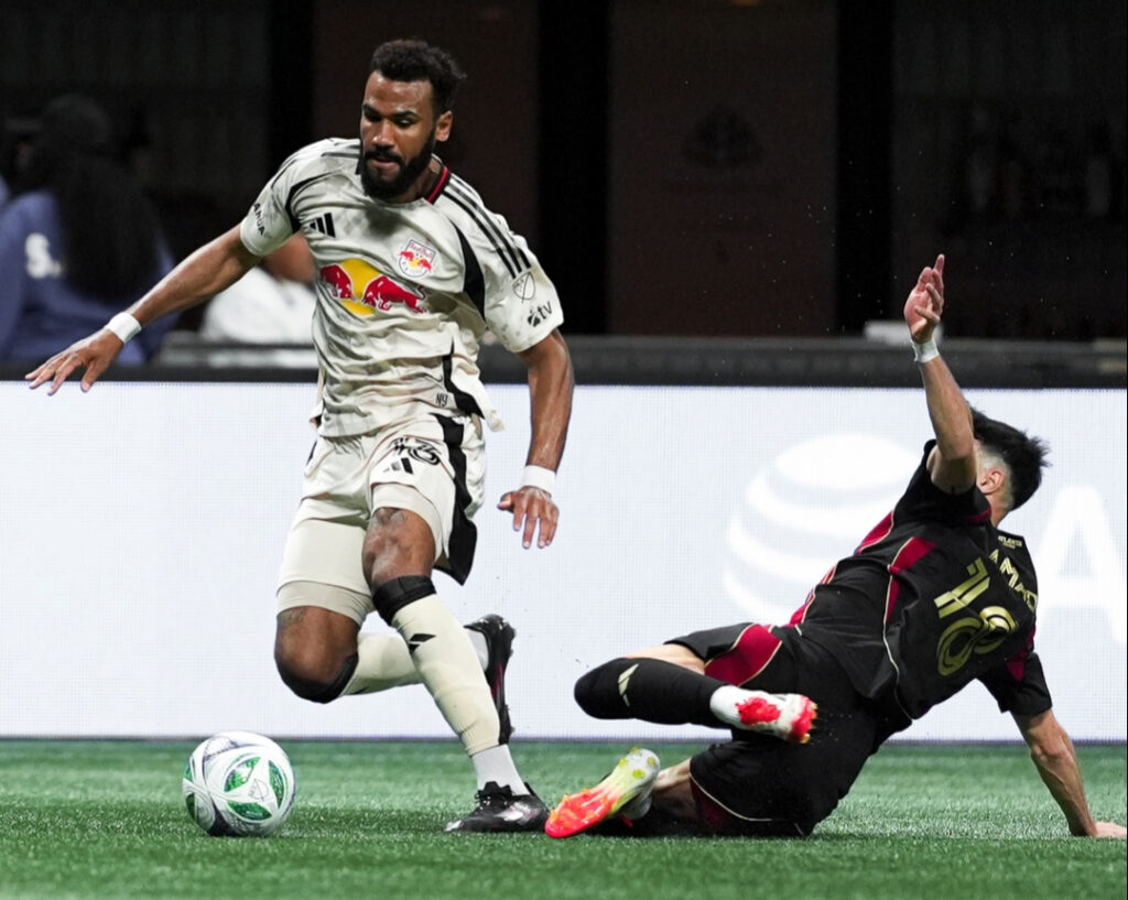Major League Soccer: Choupo-Moting scores first MLS goal, Bamba with an assist