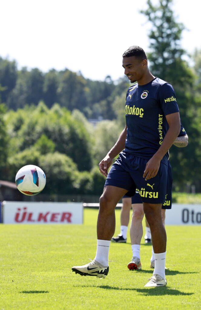 Europa League: Ghana defender Alexander Djiku disappointed in Fenerbahce’s draw against Lyon