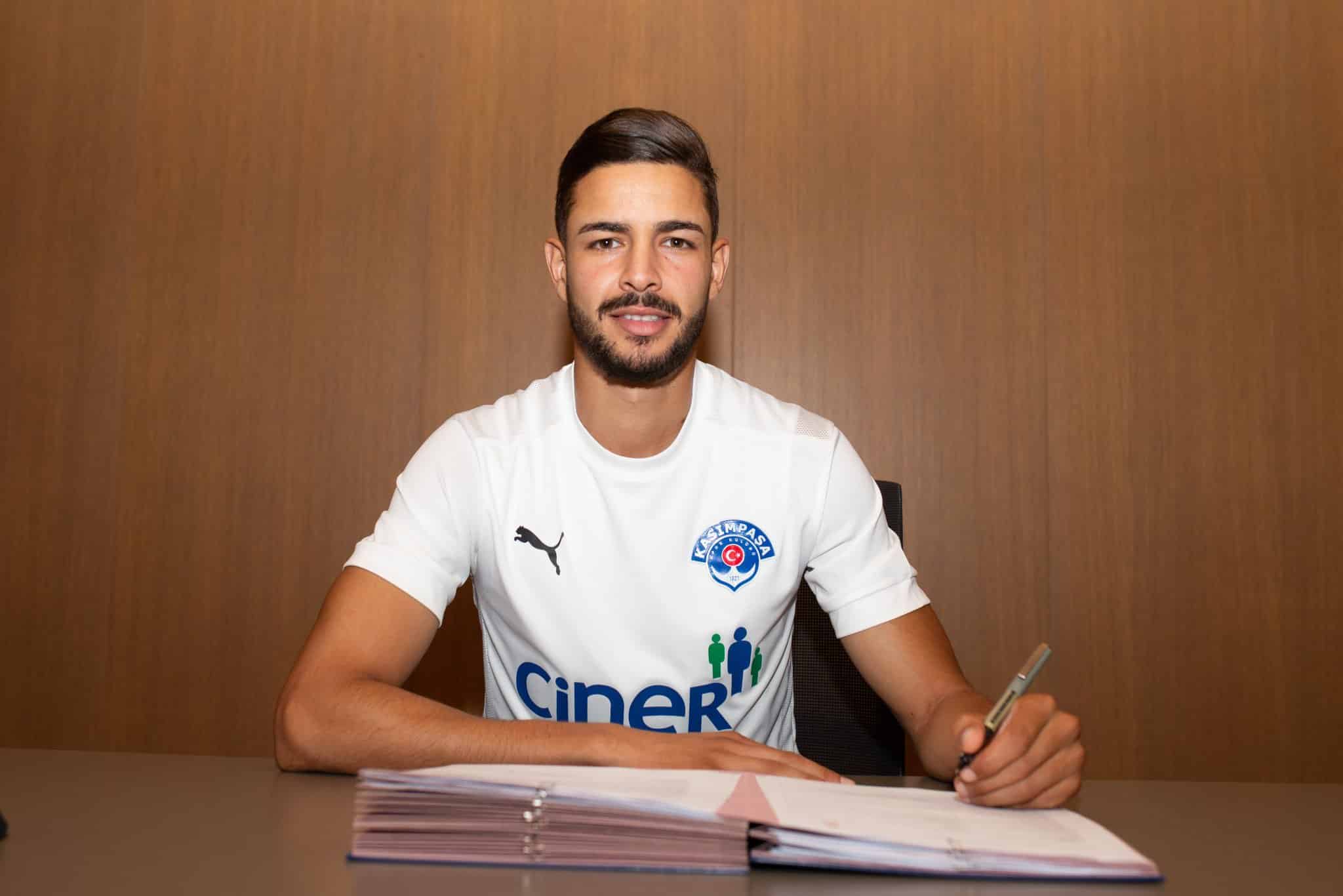 Mortadha Ben Ouanes prolonge son contrat avec Kasimpasa