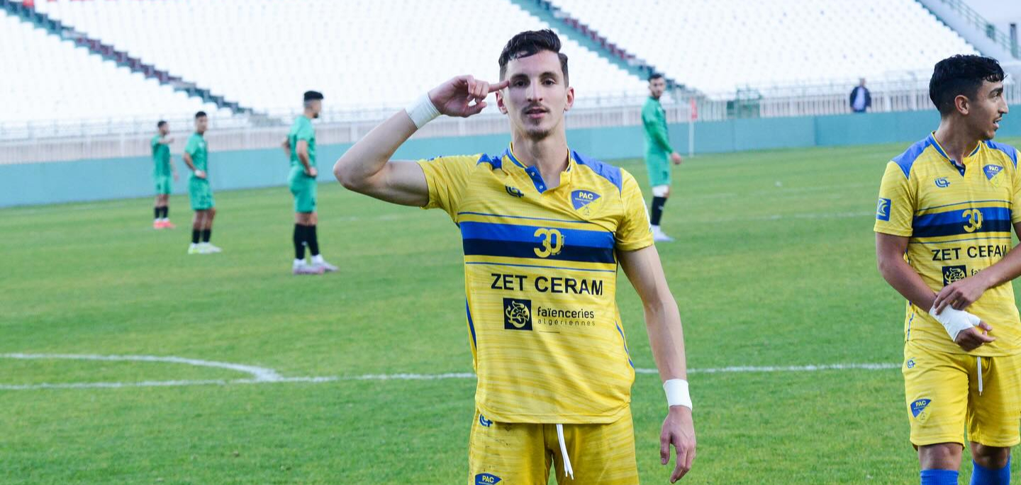 Adil Boulbina va signer à Al-Duhail SC