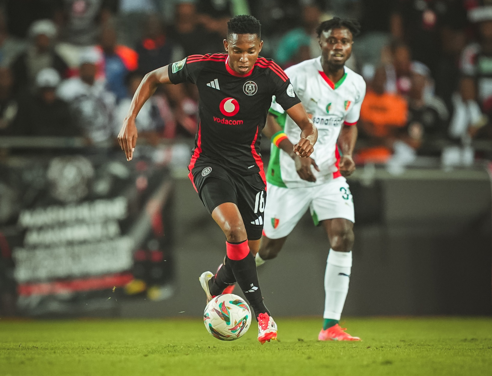 CAFCL: Orlando Pirates hold on tight for clean sheet to advance past MC Alger