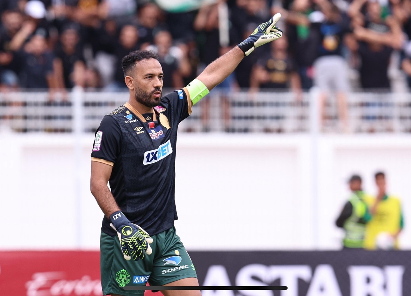 Anas Zniti OUT! ..Le capitaine quitte le navire du Raja en plein Naufrage