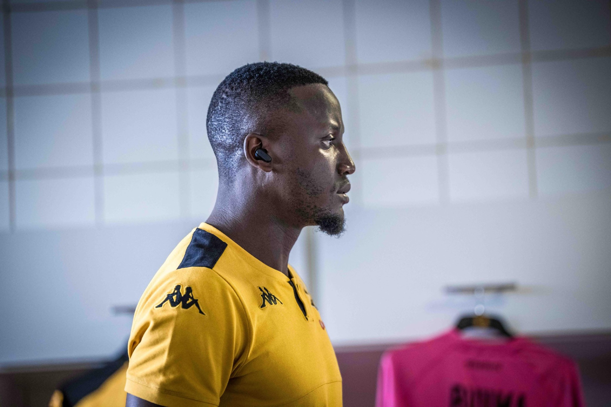 Kaizer Chiefs keeper Bruce Bvuma gutted over Nedbank Cup finals snub