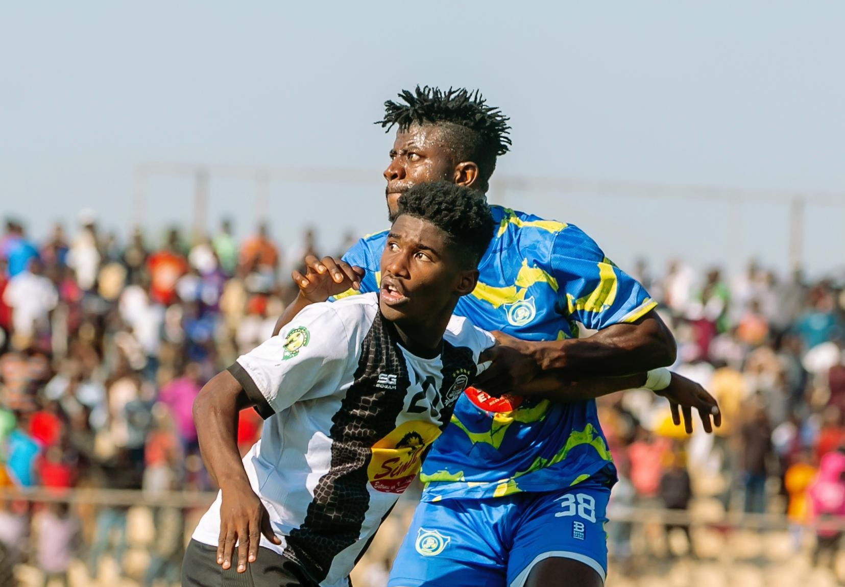 Linafoot: Lushois Derby ends level, fan trouble prematurely ends Maniema Union-DCMP match