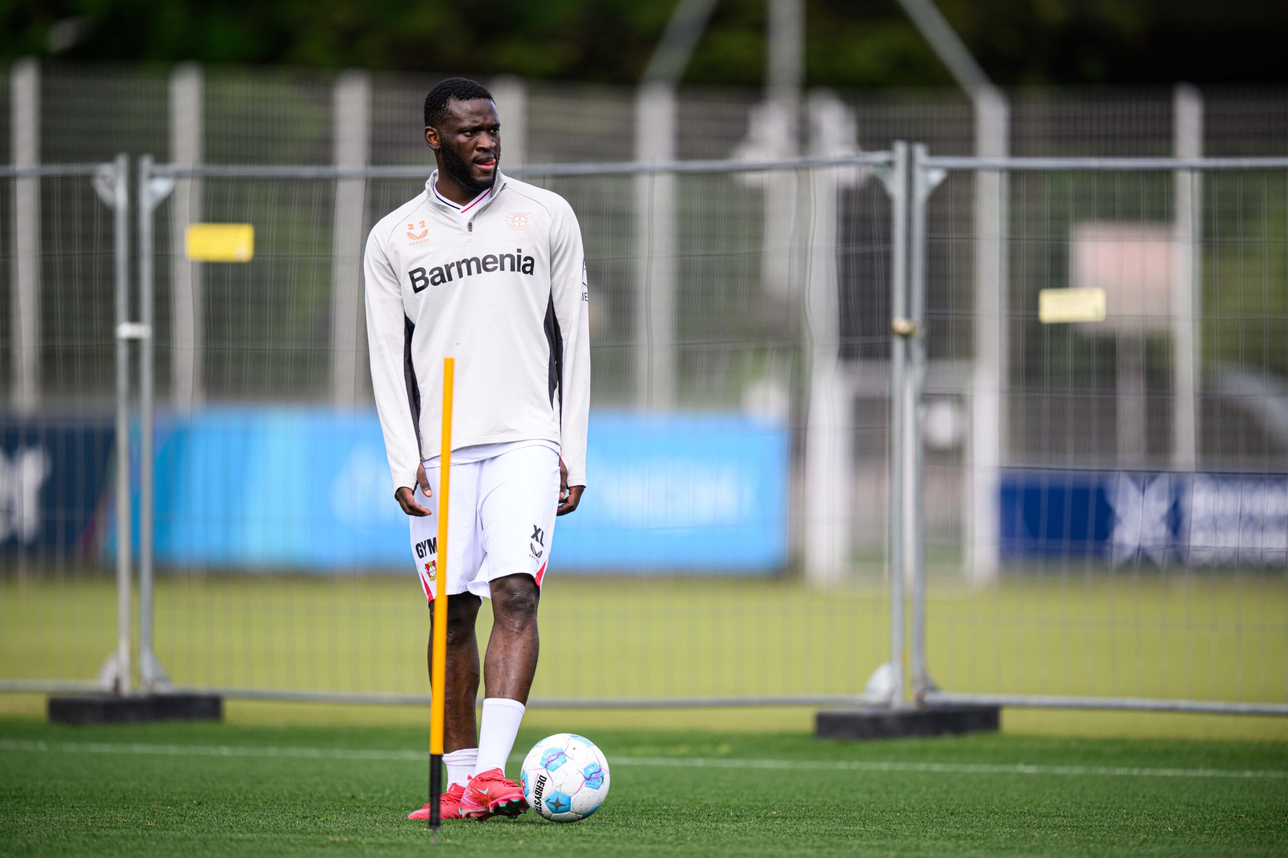 Bayer Leverkusen sets €50m price tag for Victor Boniface