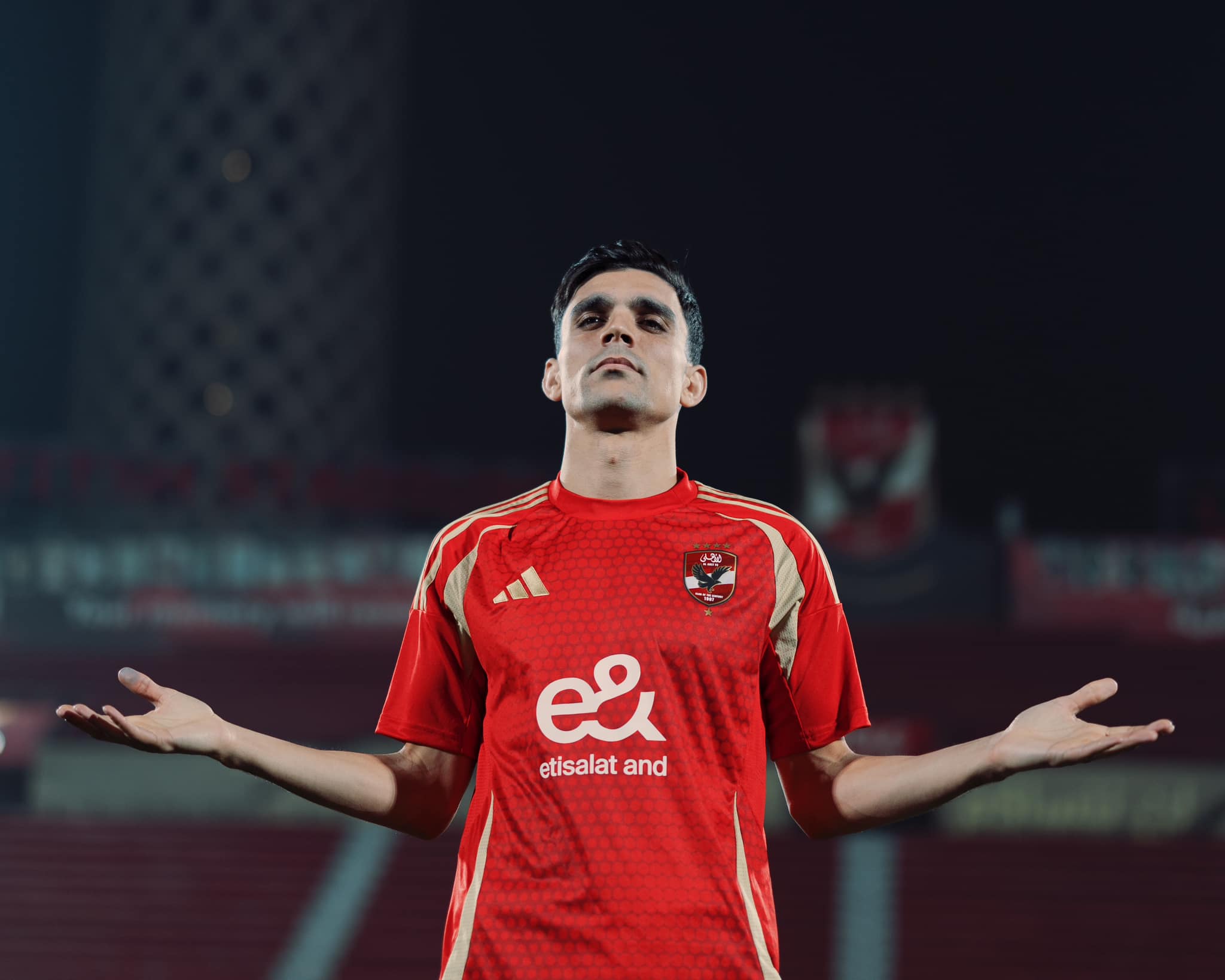 Official: Al Ahly signs Moroccan winger Achraf Bencharki