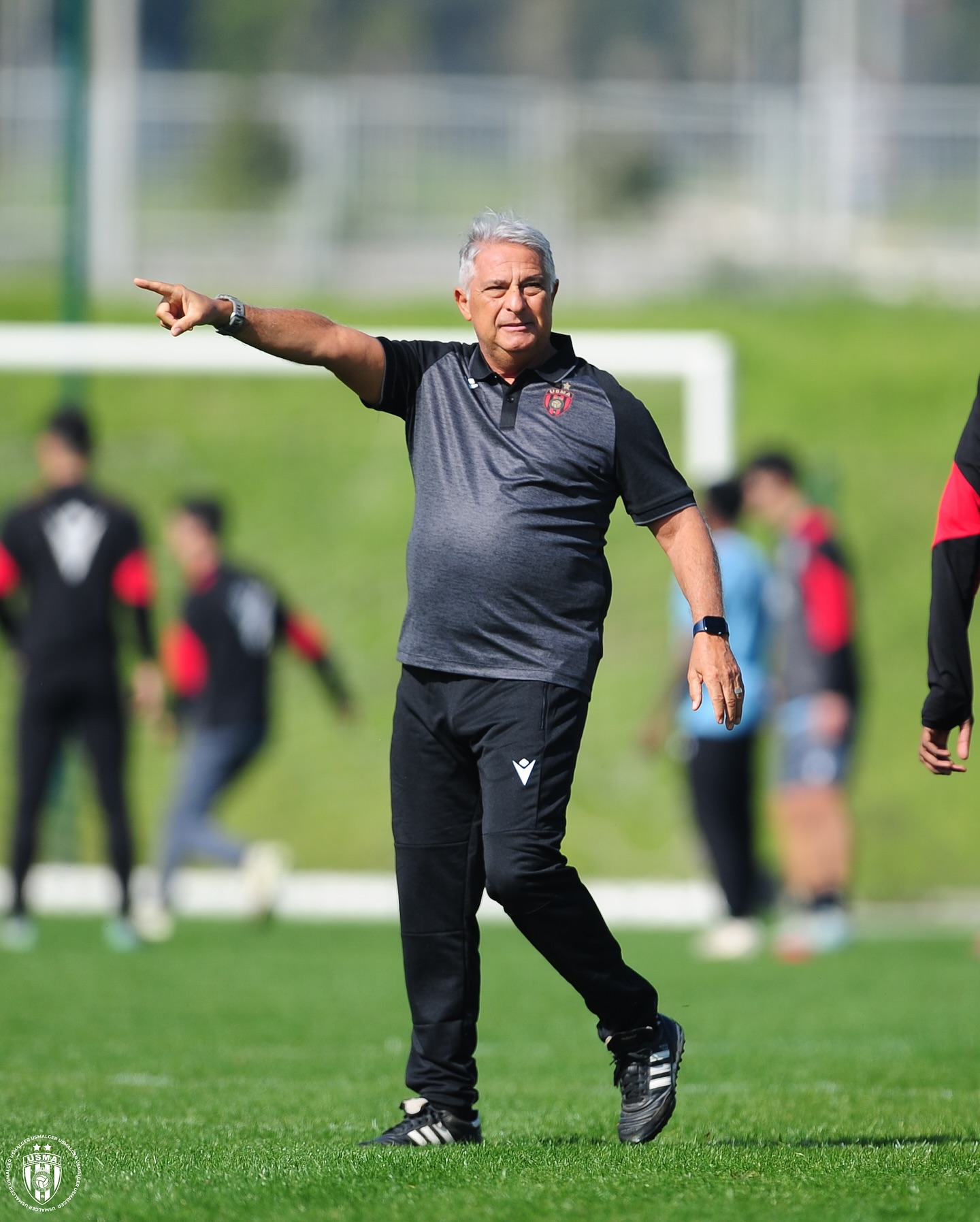 Marcos Paquetá takes charge at USM Alger