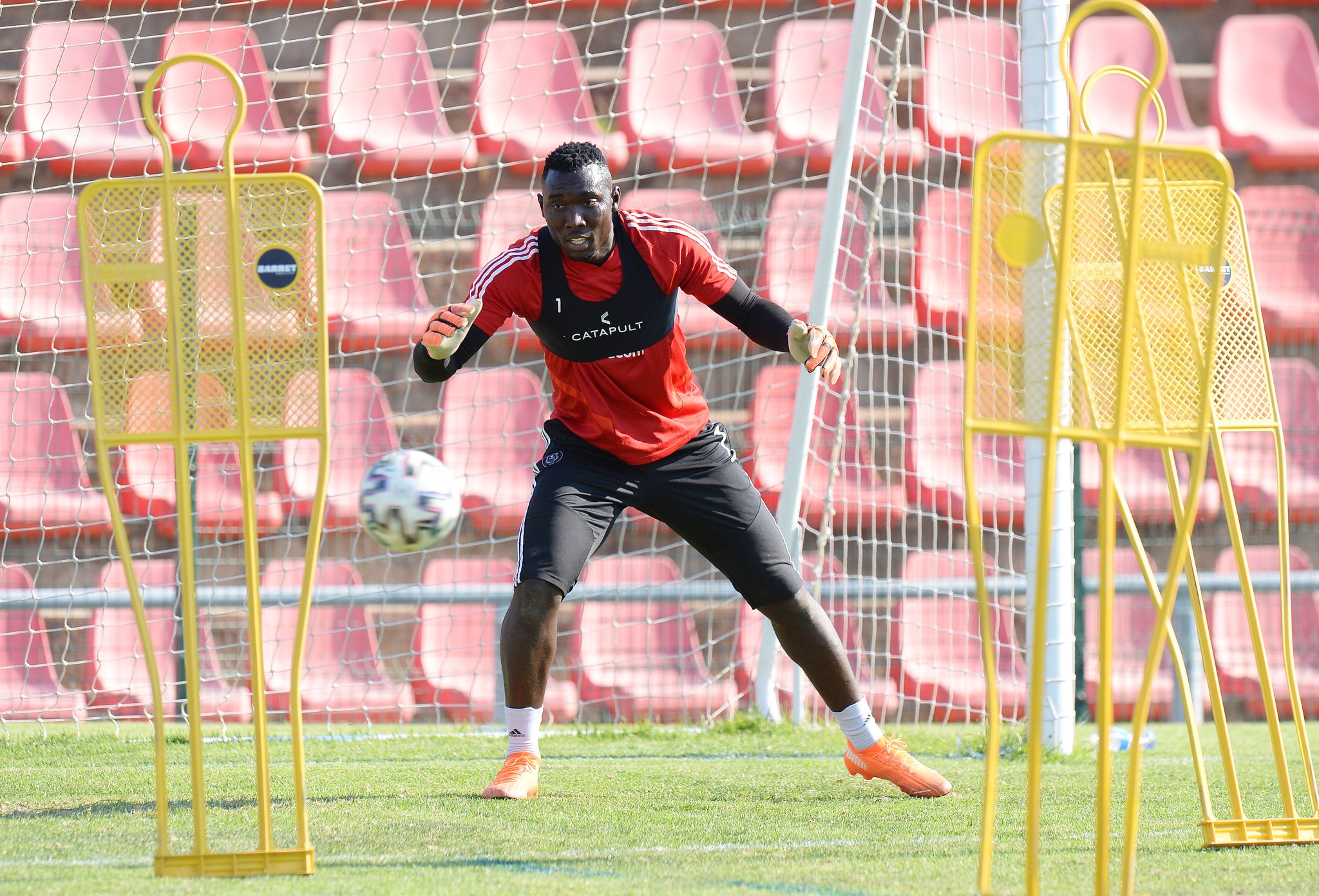 Richard Ofori: Ghana keeper recounts challenging end to Orlando Pirates contract