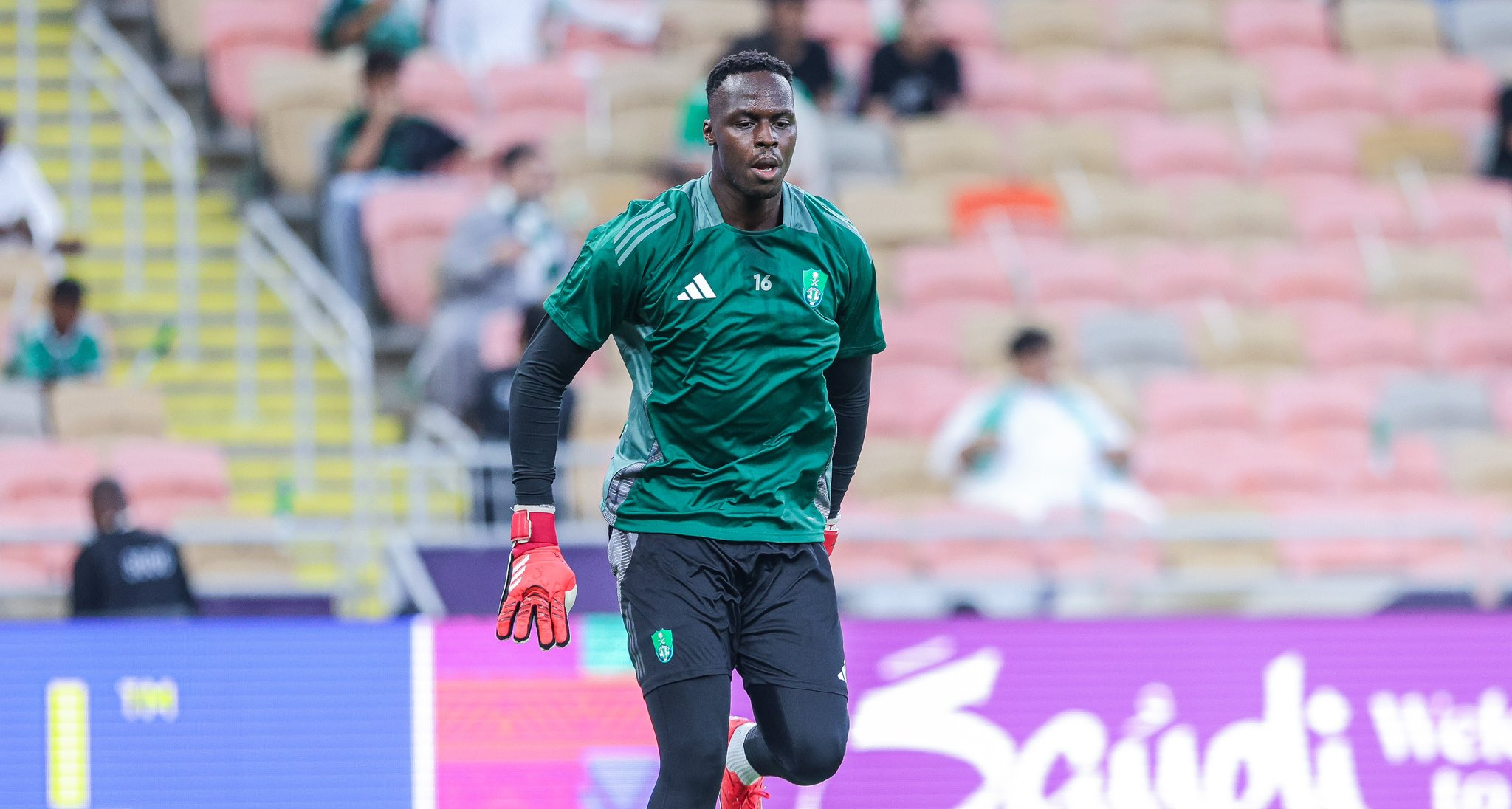 Mendy voted Saudi Pro League Goalkeeper of the Month