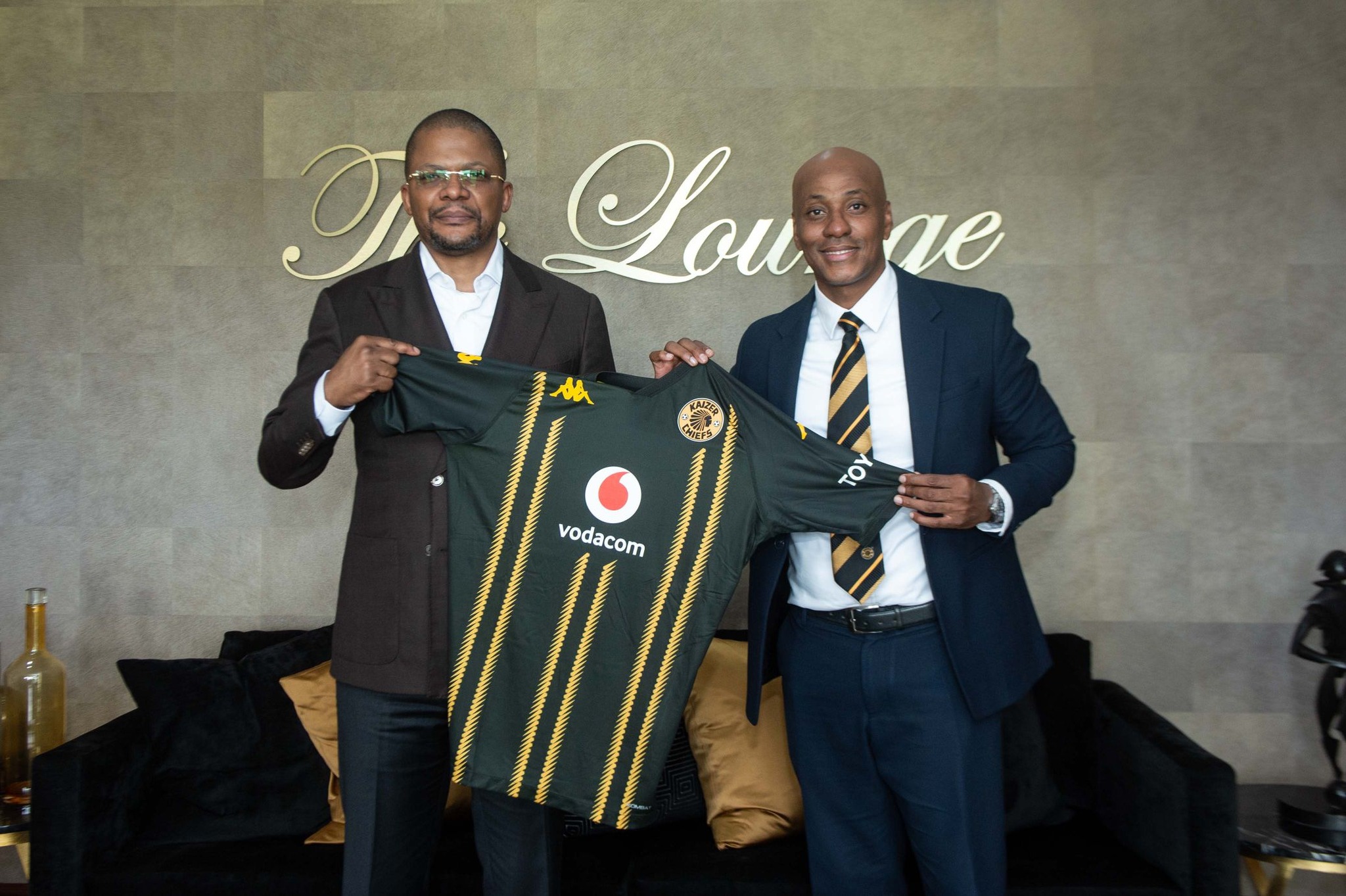 Kaizer Chiefs director: It would be foolish not to do anything during this window