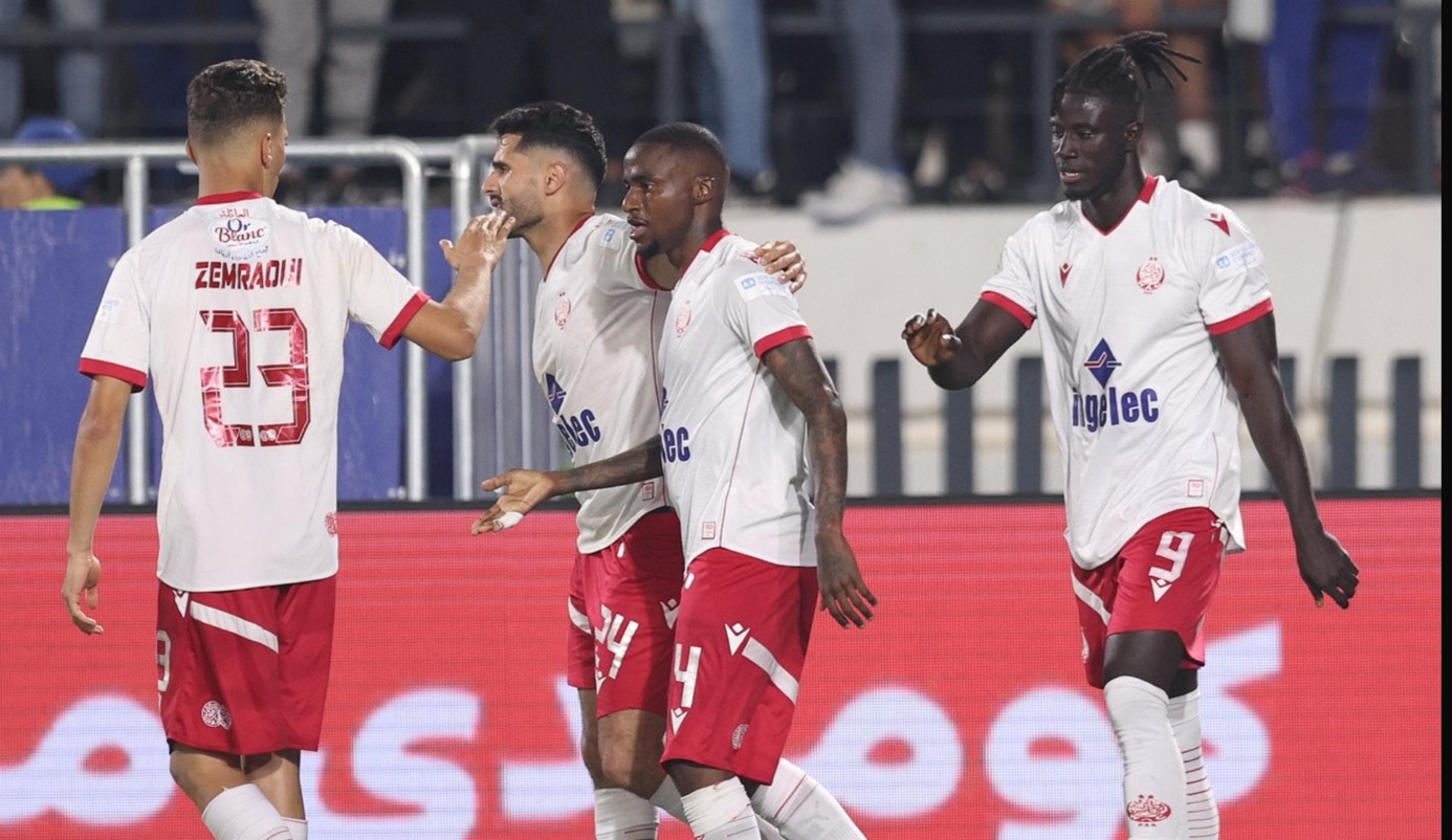 Botola Pro-Le Wydad s’impose face à l’AS FAR et relance la course à la deuxième place