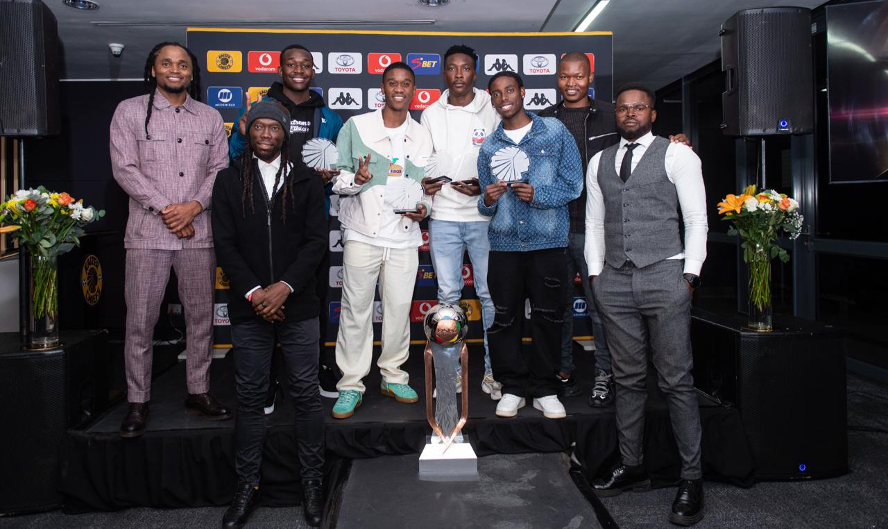 Kaizer Chiefs celebrate DDC champions as Motaung Jr hails vision & future potential