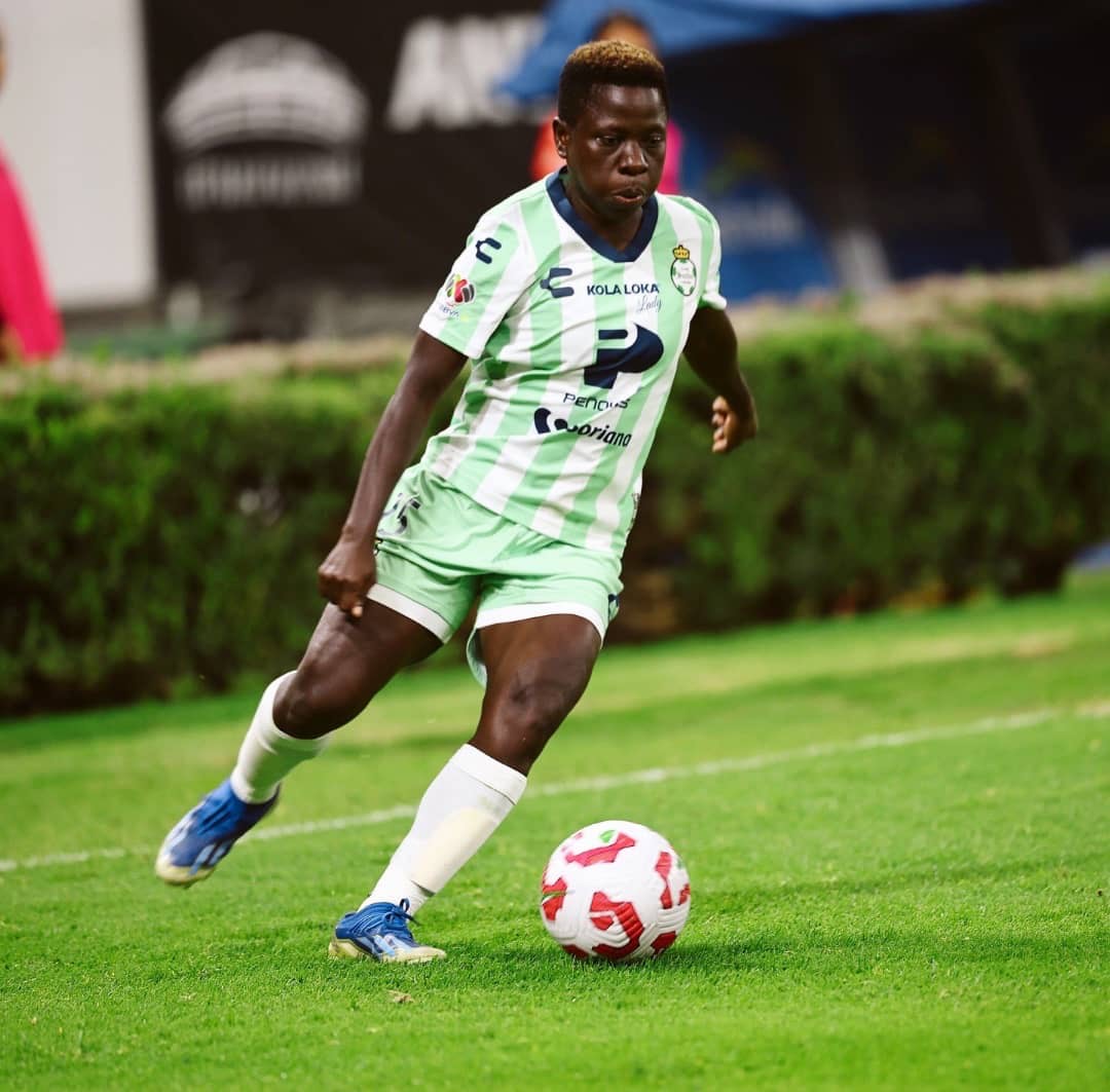 Sandra Nabweteme shines with a brace as Santos Laguna overpowers Atlas in Liga MX Femenil opener