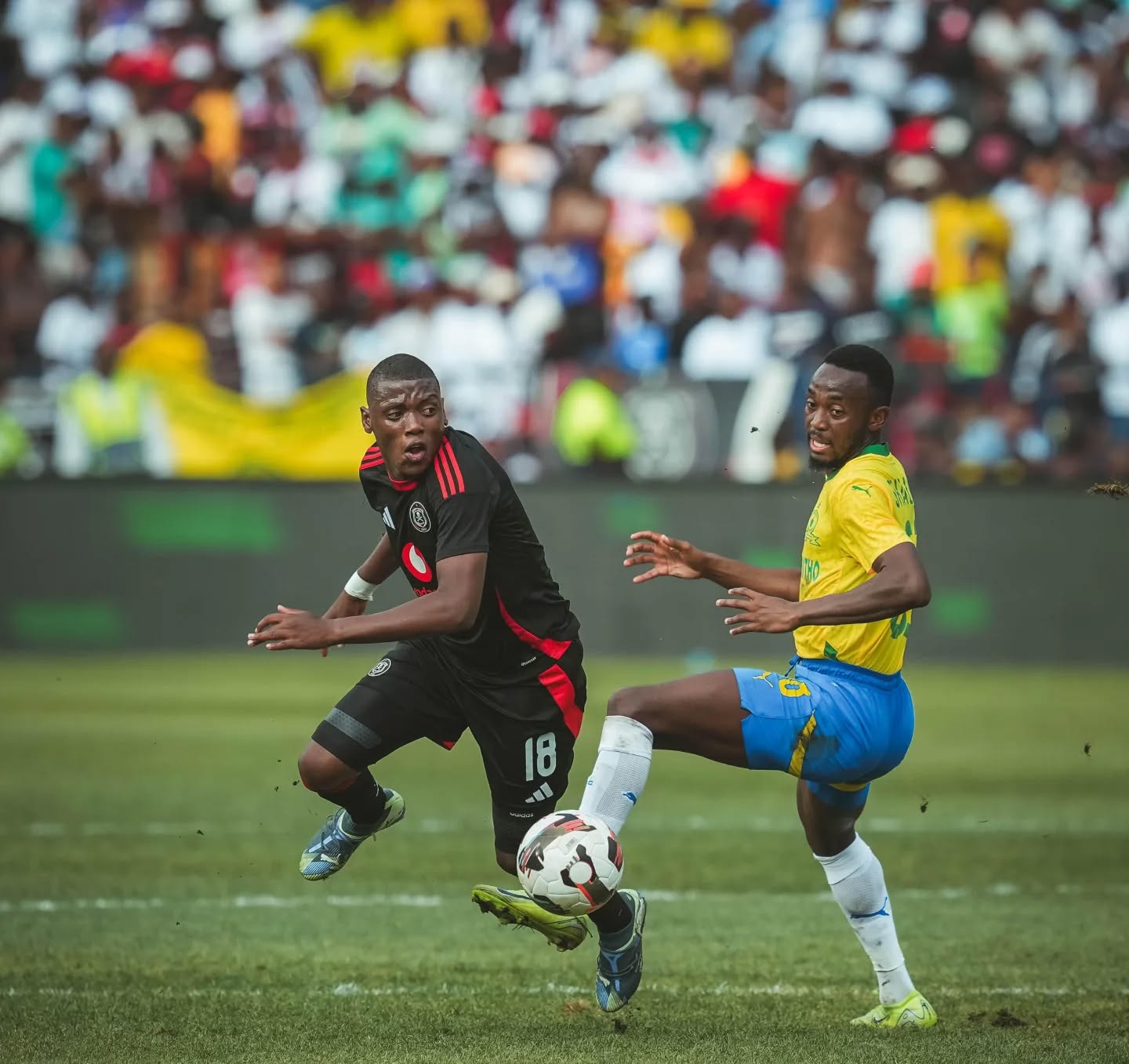 Orlando Pirates coach Riveiro unhappy with Loftus Versfeld pitch condition