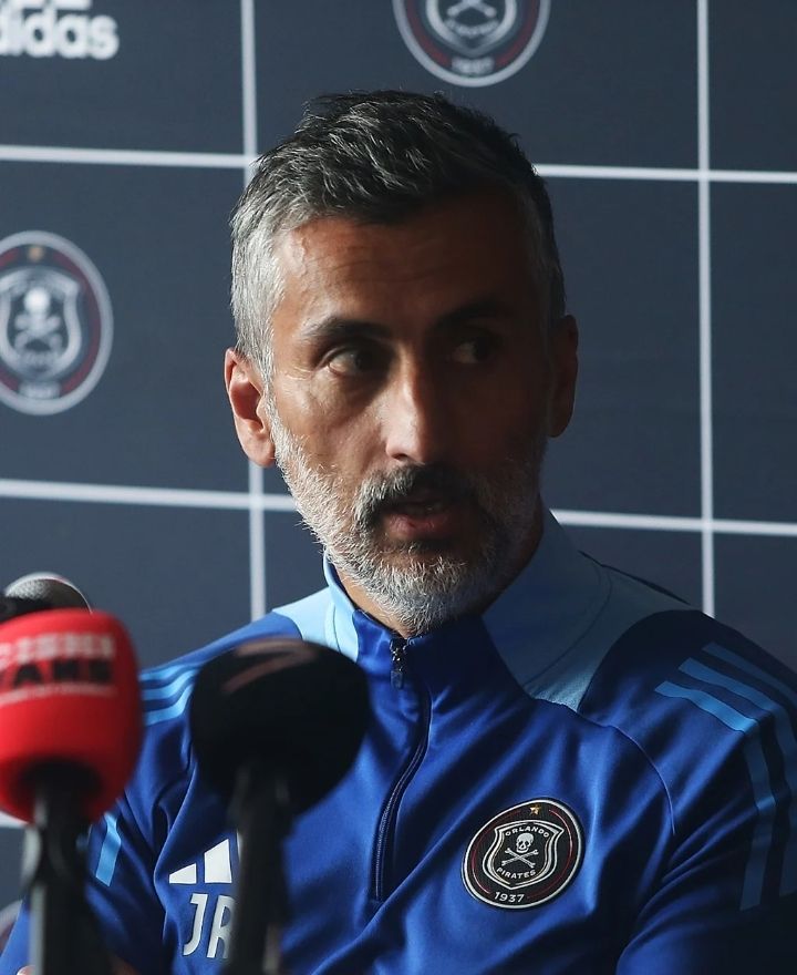 Orlando Pirates showed rivals Sundowns ‘who we are in right space’ – says Riveiro