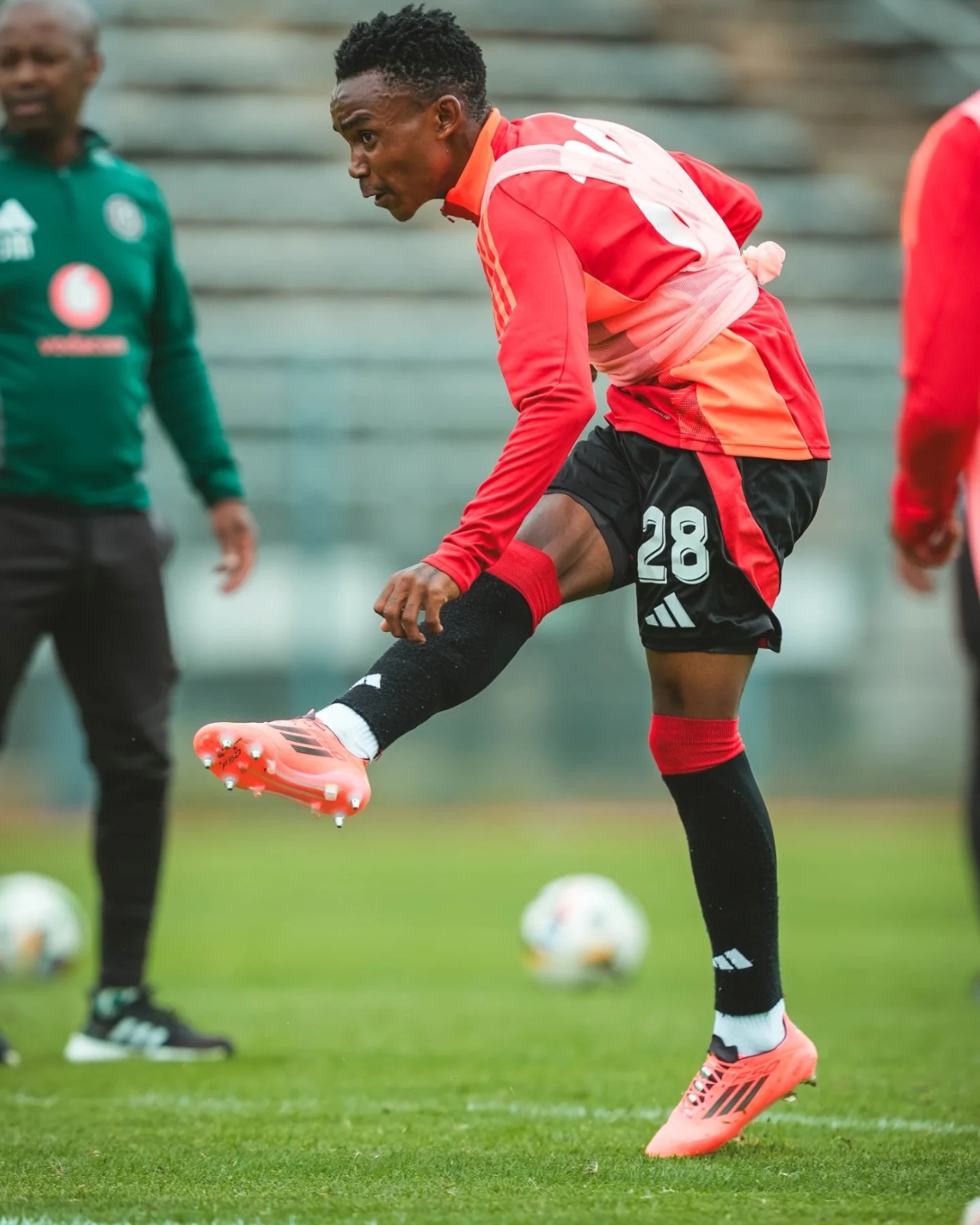 2026 WCQ: Bafana’s Broos unhappy with Orlando Pirates over injured Maswanganyi