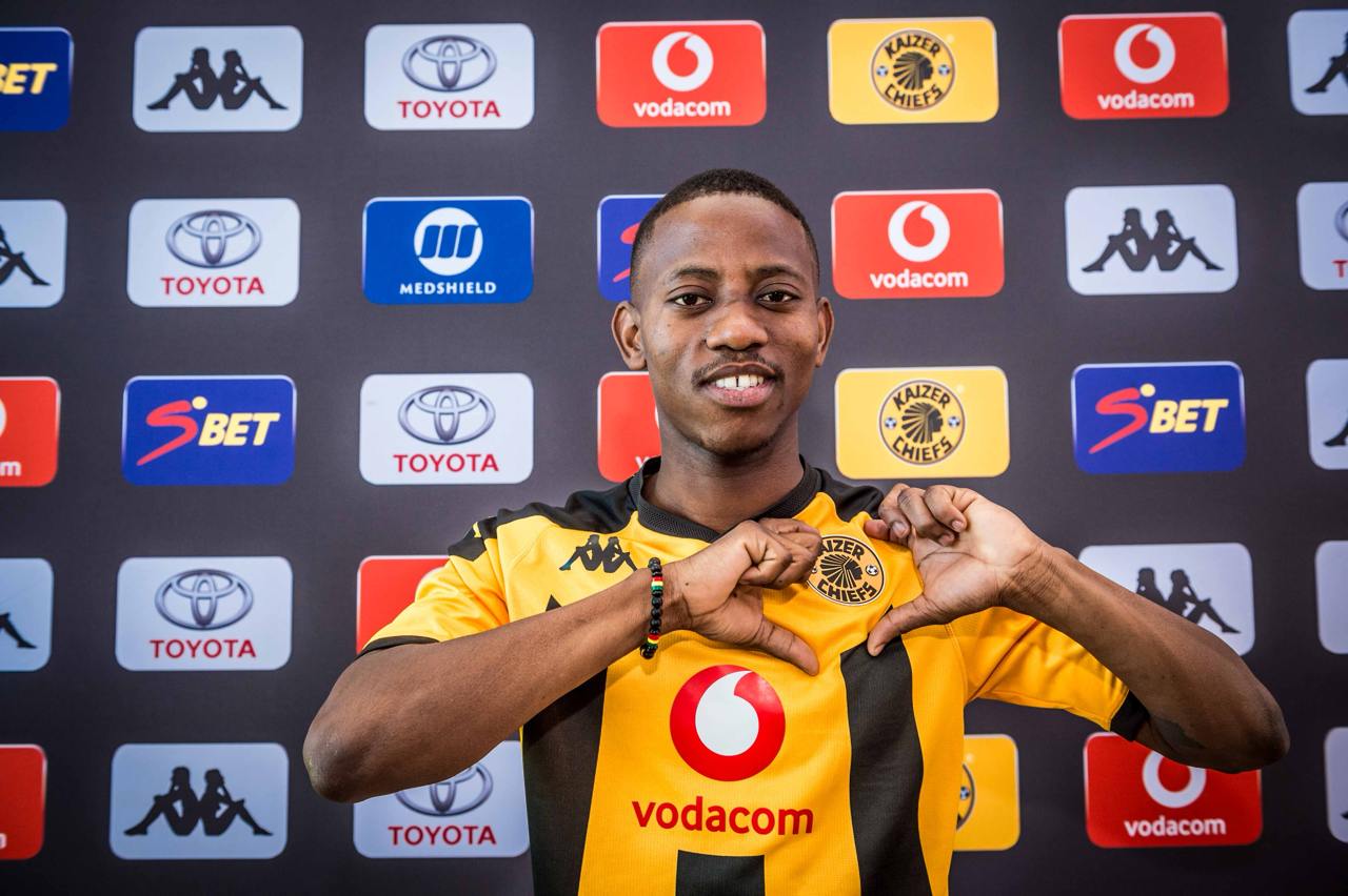 Kaizer Chiefs must do everything to finish in top eight – Thabo Cele