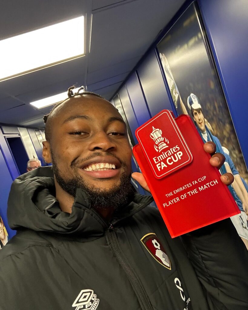 FA Cup:  Antoine Semenyo scores to power Bournemouth to Everton win