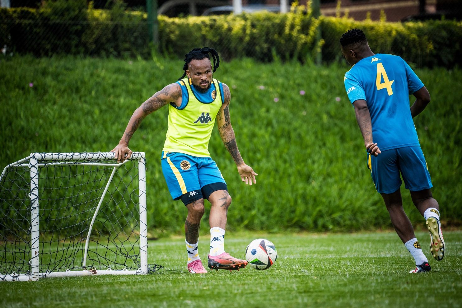 Kaizer Chiefs will give good account of themselves against Sundowns – Dove