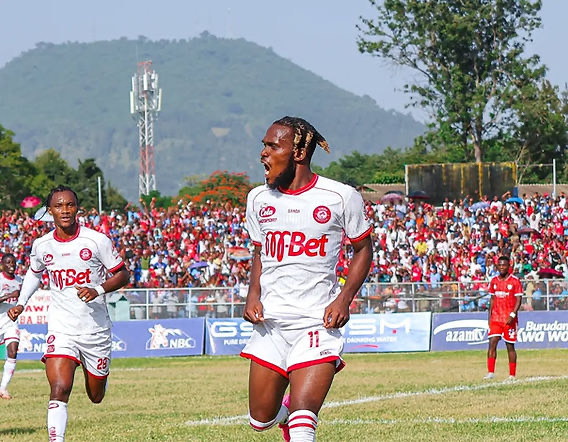 Kaizer Chiefs step up interest in Uganda Cranes forward amid RS Berkane competition