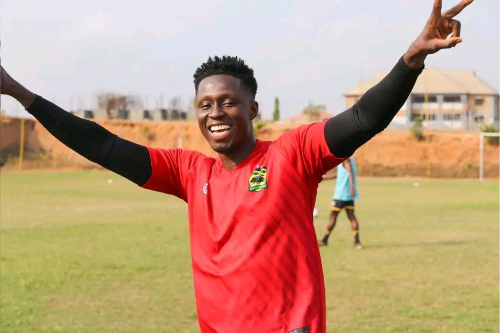 Frederick Asare: Asante Kotoko handed big boost as keeper returns from injury