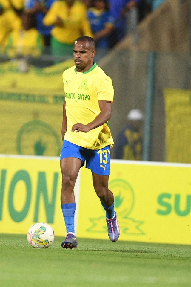 CAFCL: AS FAR will face Sundowns with a lot of confidence – Iqraam Rayners
