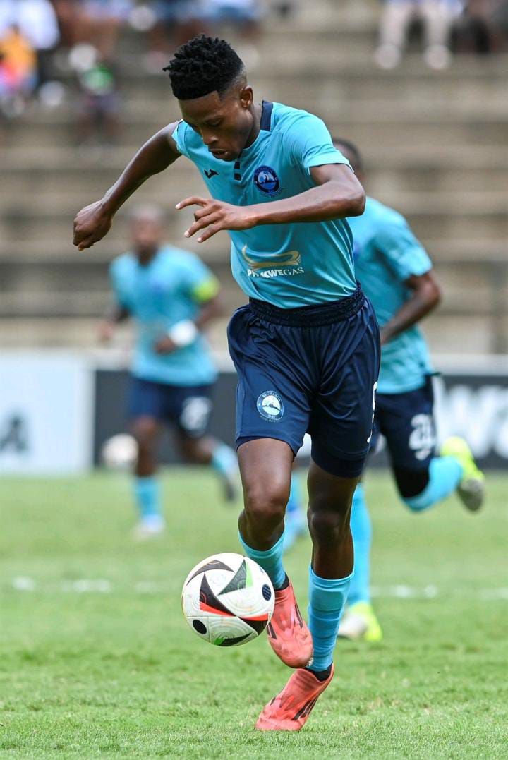 Yanela Mbuthuma: Richards Bay striker sets ambitious target for next season