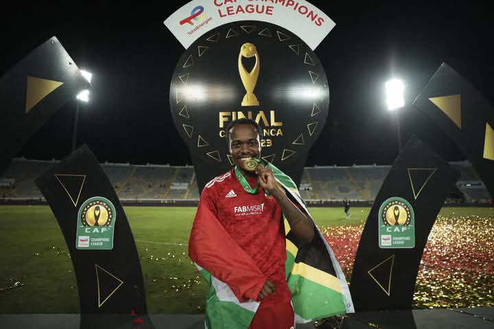 Tau sends a message to Al Ahly supporters after officially departing the club