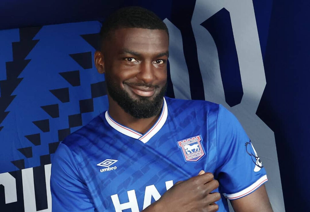 Cédric Kipré rejoint Ipswich Town