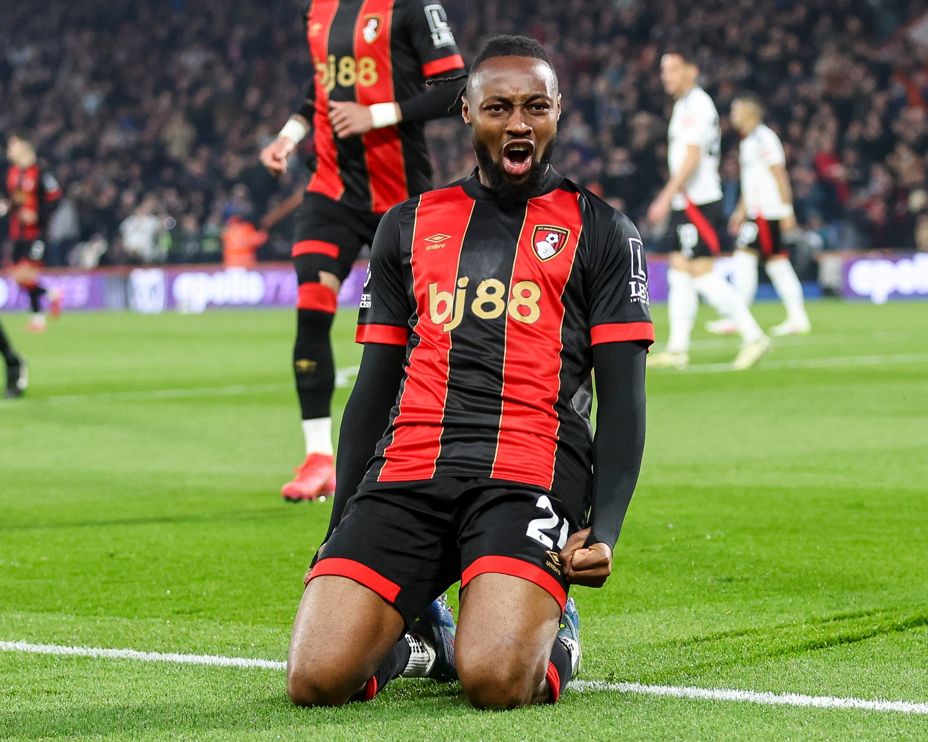 “Bournemouth is a great place to be” – Semenyo on contract extension