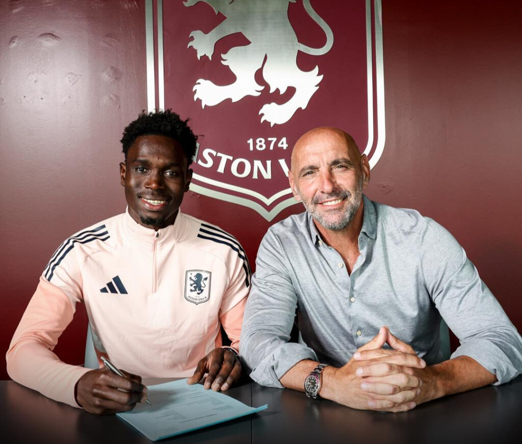 Aston Villa recrute Modou Keba Cissé