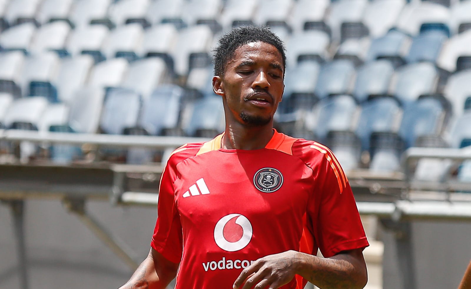 Pirates confirm Ndlondlo exit, Saleng loan move