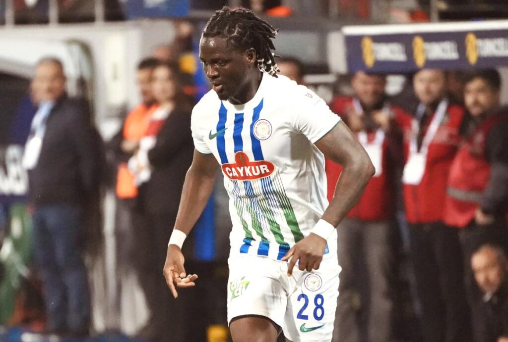 Hull City close to landing Nigerian forward David Akintola on free transfer