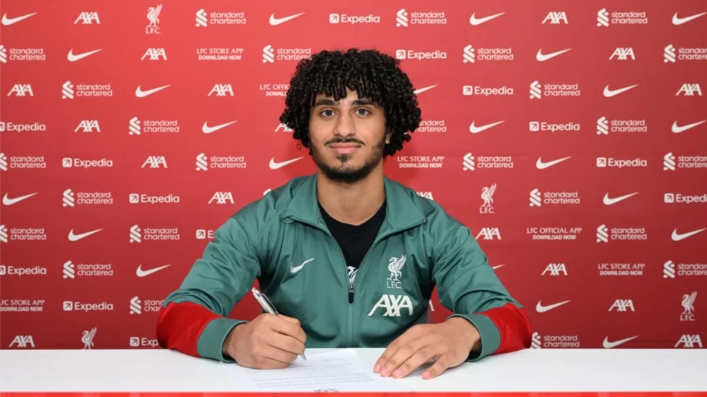 Egyptian prospect Kareem Ahmed signs professional contract with Liverpool
