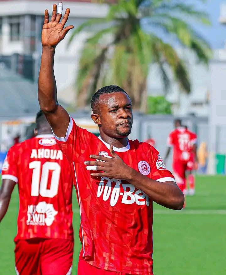 Simba SC confirm Elie Mpanzu is not leaving club anytime soon