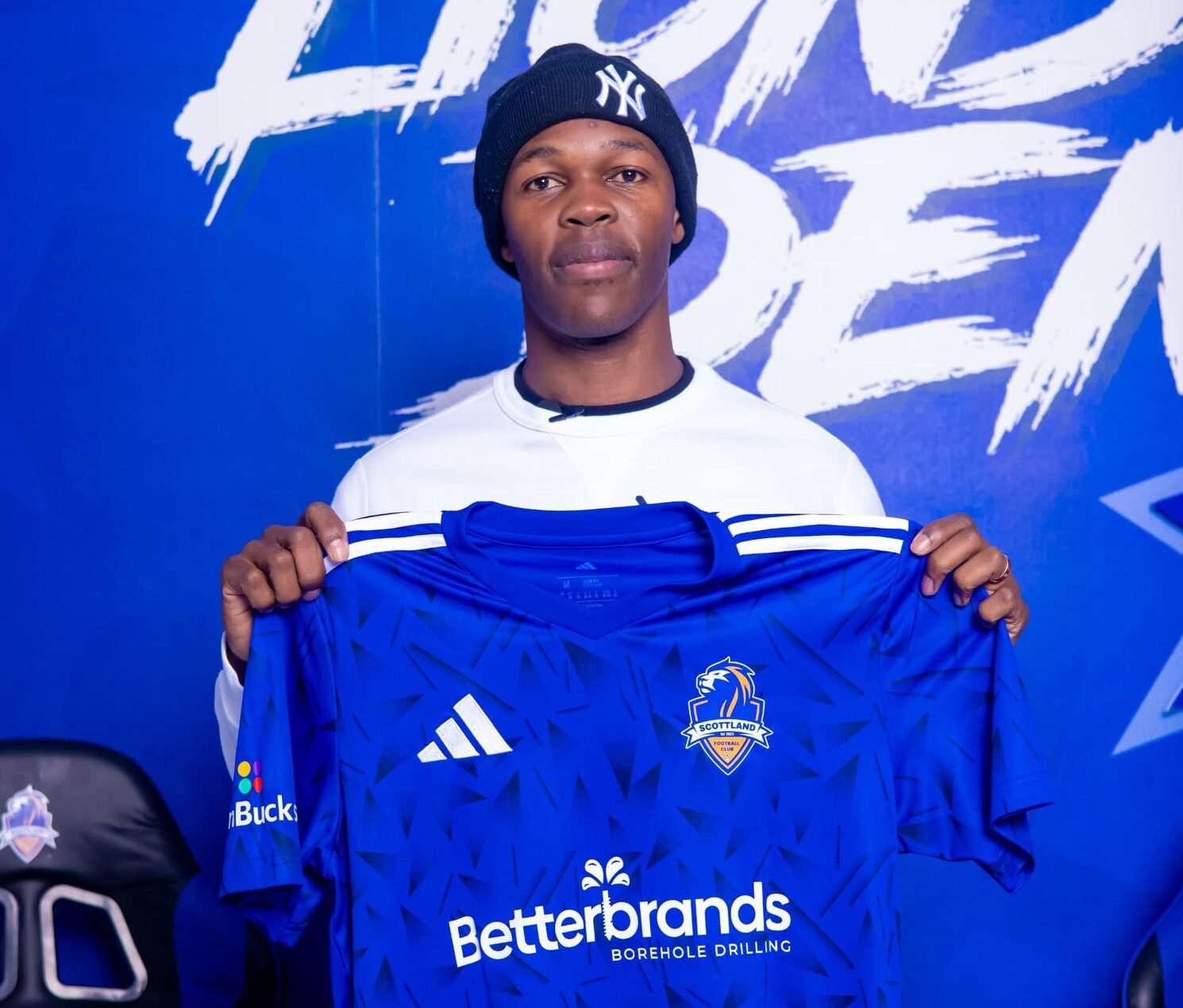 Knowledge Musona breaks silence after surprise move to Scottland FC