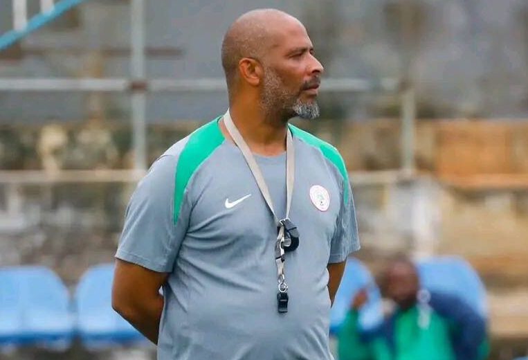 Ibengé disagrees with Nigeria coach Chelle over voodoo allegations