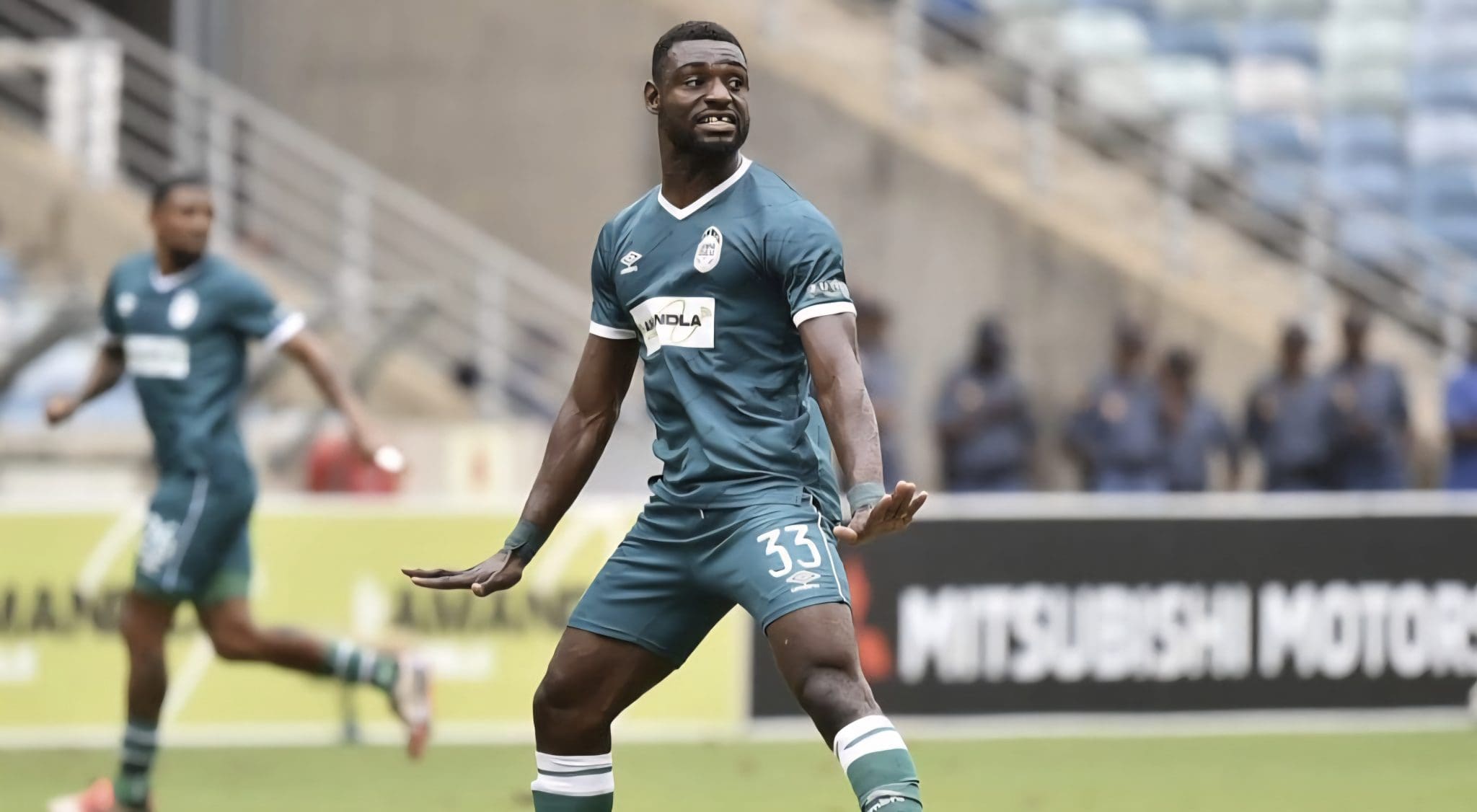 Drogba comparison heats up as Golden Arrows unveil Junior Dion