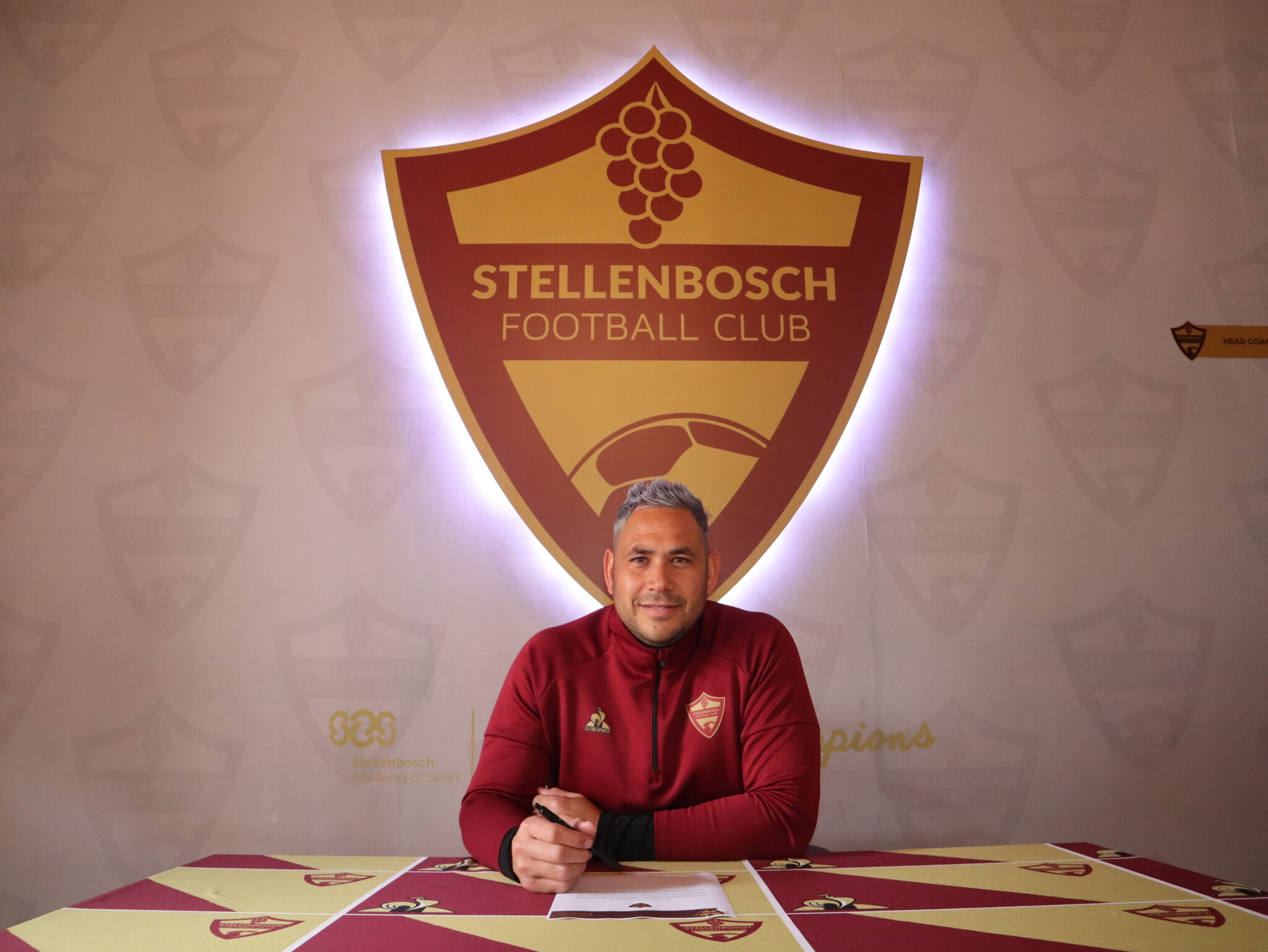 Stellenbosch FC announce plans to transition veteran keeper into coaching